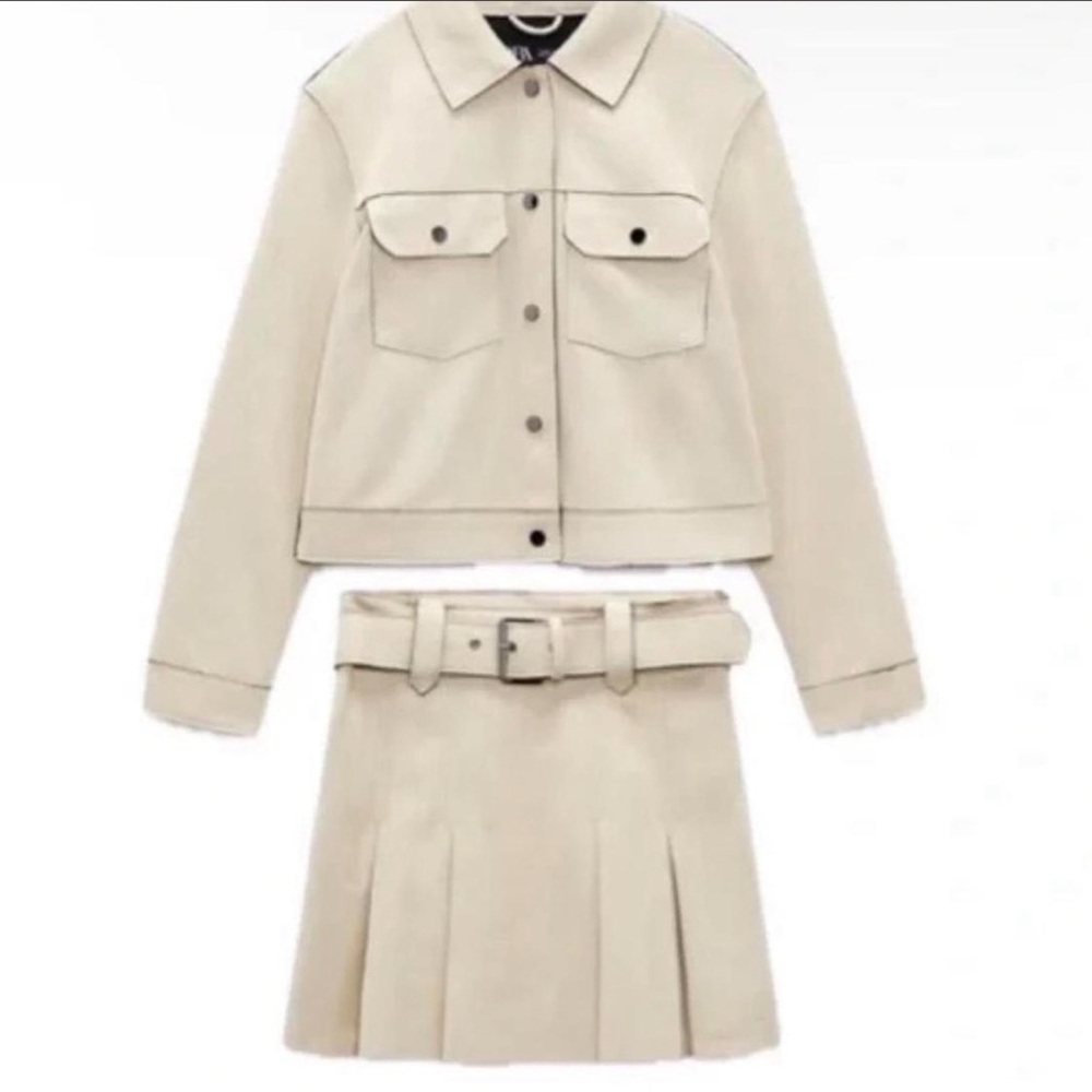 Zara Cream Mini Skirt with Belt